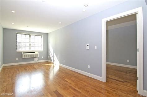 1680 Pelham Pkwy S Apt 302, Bronx NY, is a Multiple Occupancy home that contains 550 sq ft and was built in 2016. . 1680 pelham pkwy s